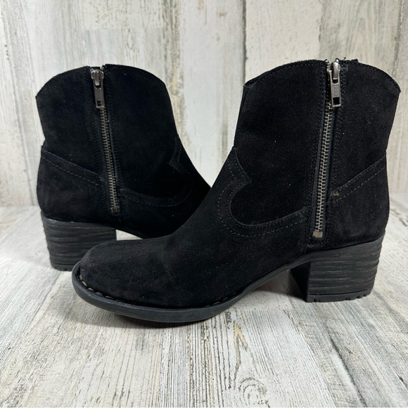 NEW Born Women's Alondra Comfort Western Booties #982 - Picture 3 of 13